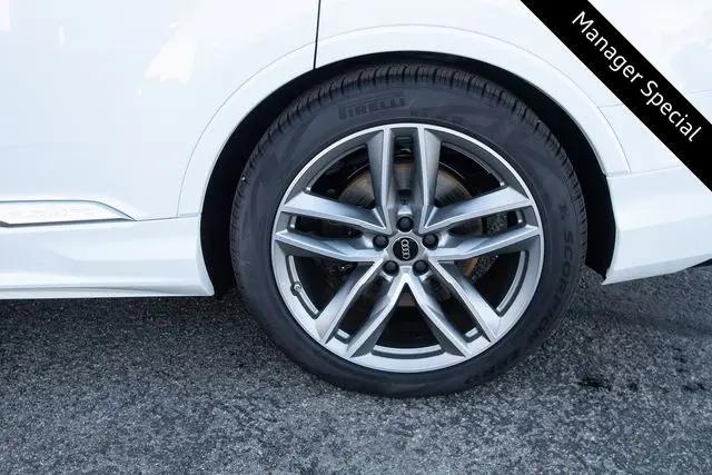 2026 Audi SQ7 Prestige TFSI quattro tiptronic