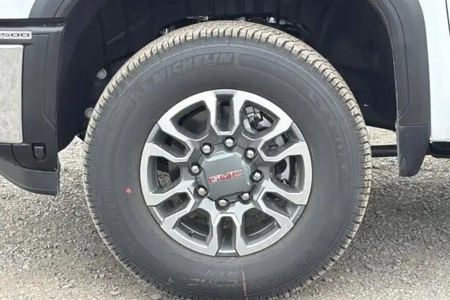 2026 GMC Sierra 3500HD Regular Cab, Long Bed, SLE Dual Rear Wheel, 4WD
