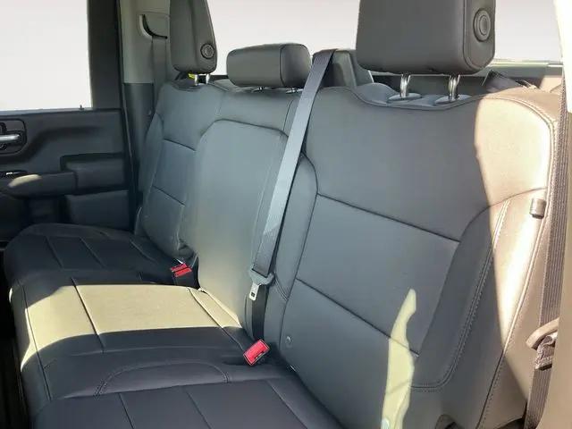 2026 Chevrolet Silverado 3500HD Double Cab, Long Bed, WT Dual Rear Wheel, 4WD