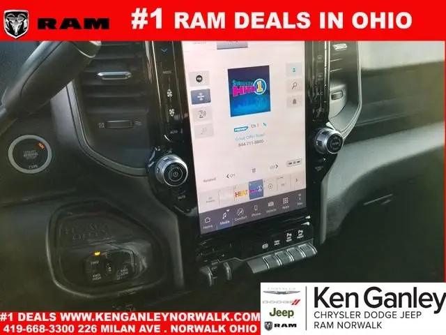 2026 Ram 2500 Tradesman Crew Cab 4x4 8' Box