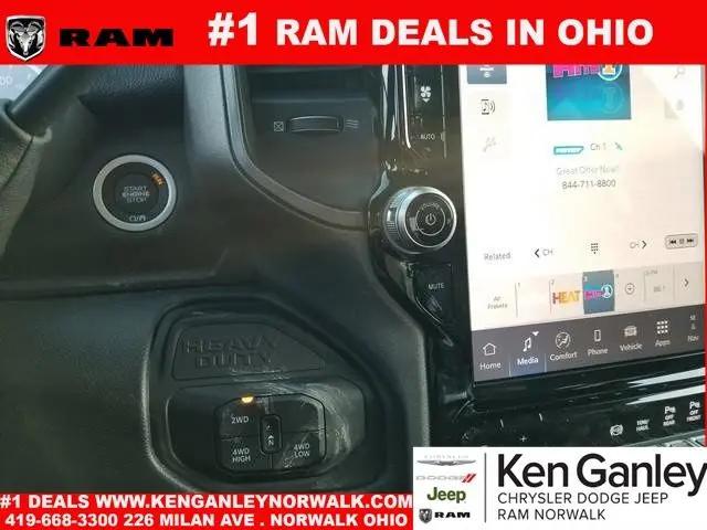 2026 Ram 2500 Tradesman Crew Cab 4x4 8' Box