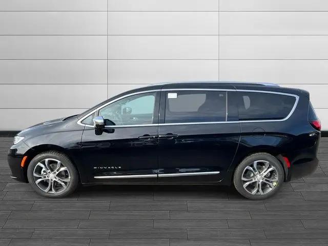 2026 Chrysler Pacifica Pinnacle