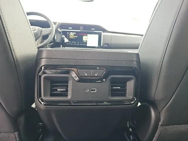 2026 GMC Sierra 2500HD Crew Cab, Standard Bed, AT4, 4WD