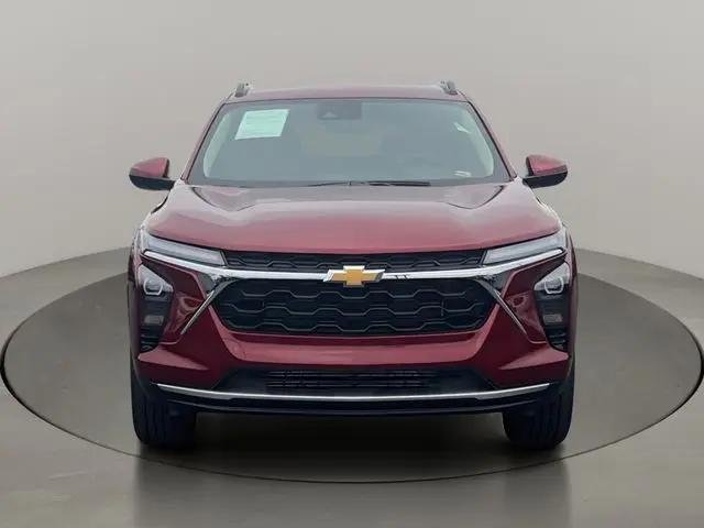 2025 Chevrolet Trax FWD LT