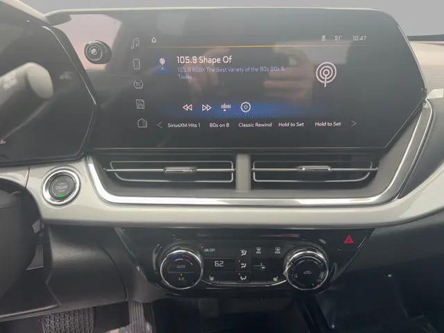 2025 Chevrolet Trax FWD LT
