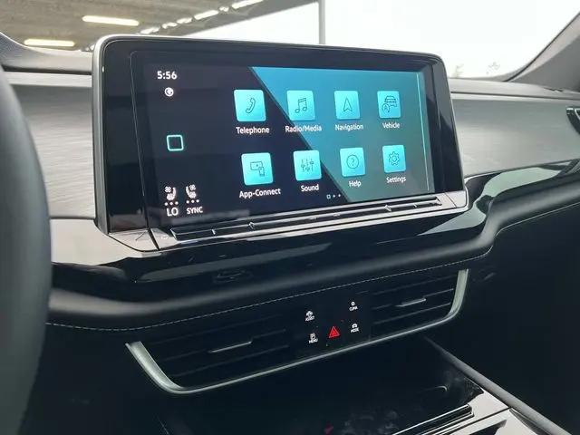 2026 Volkswagen Atlas Cross Sport SE with Technology