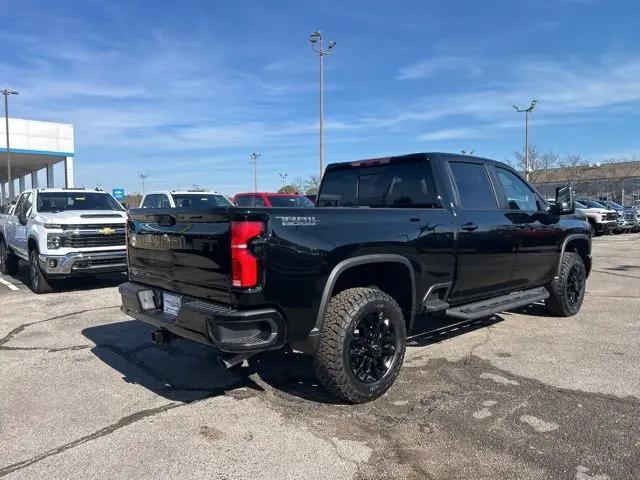 2026 Chevrolet Silverado 2500HD Crew Cab, Standard Bed, LT, 4WD