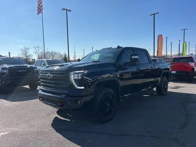 2026 Chevrolet Silverado 2500HD Crew Cab, Standard Bed, LT, 4WD