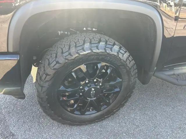 2026 Chevrolet Silverado 2500HD Crew Cab, Standard Bed, LT, 4WD