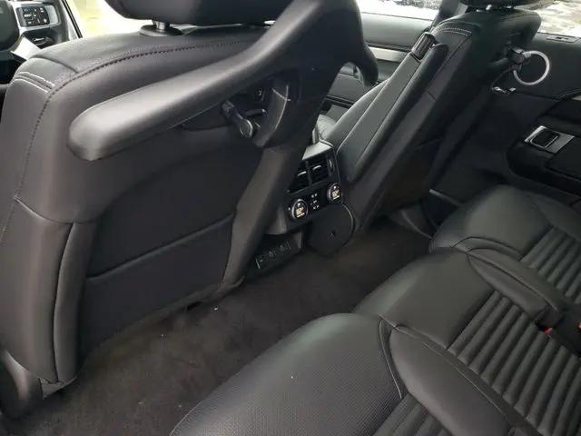 2026 Land Rover Discovery Gemini Edition