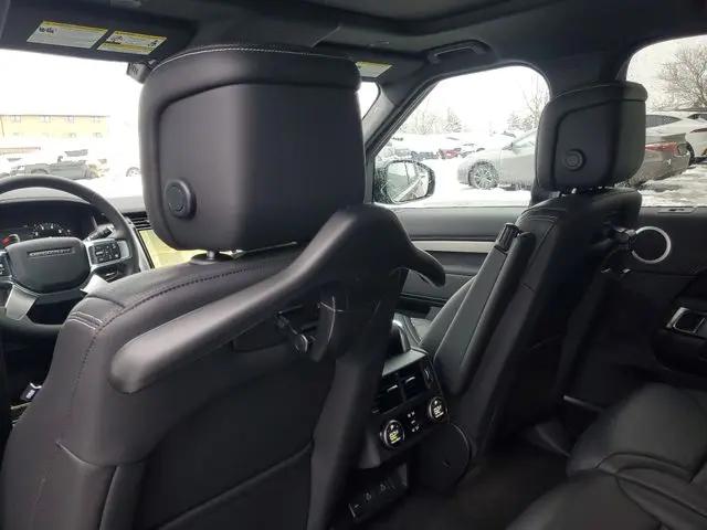 2026 Land Rover Discovery Gemini Edition