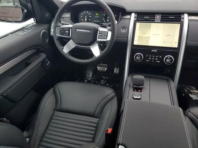 2026 Land Rover Discovery Gemini Edition