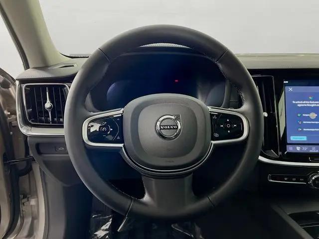 2026 Volvo V60 Cross Country Ultra, B5 AWD Gas (mild hybrid)