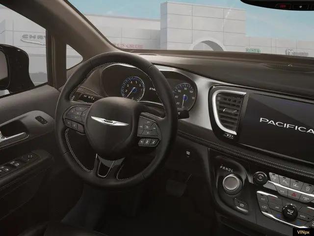 2026 Chrysler Pacifica Select AWD