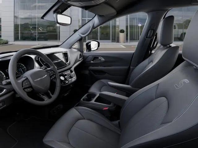 2026 Chrysler Pacifica Select AWD