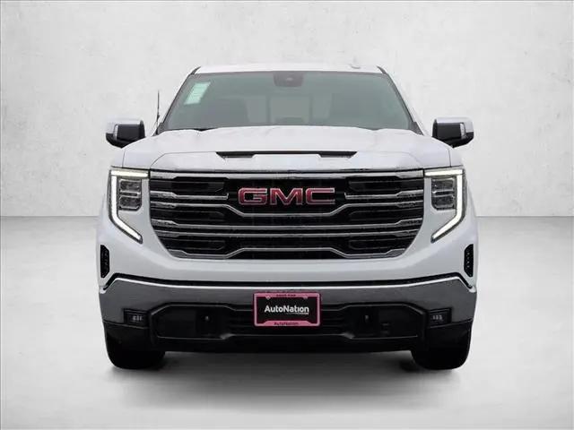 2026 GMC Sierra 1500 Crew Cab, Standard Bed, SLT, 4WD