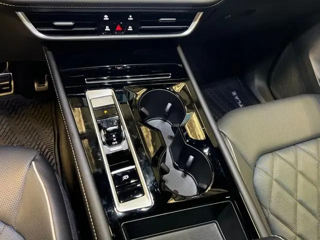 2026 Volkswagen Atlas Cross Sport SEL Premium R-Line