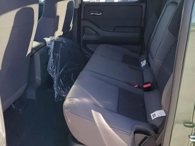 2026 Nissan Frontier Crew Cab Long Bed SV 4x4