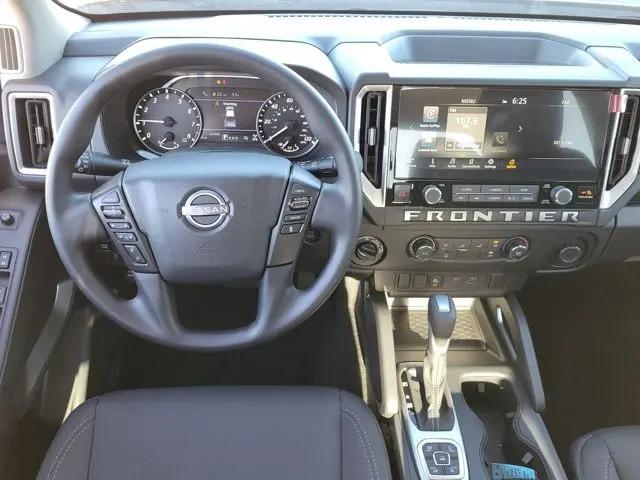 2026 Nissan Frontier Crew Cab Long Bed SV 4x4