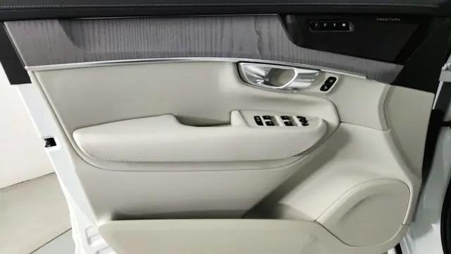 2026 Volvo XC90 Plug-In Hybrid Ultra, T8 AWD, Electric/Gasoline, Bright, 7 Seats