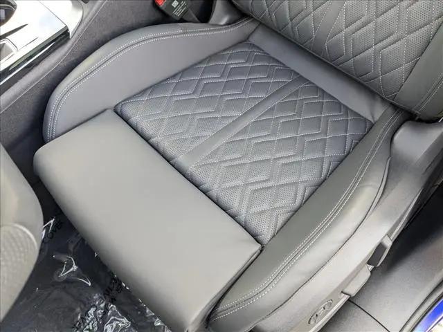 2025 Audi SQ5 Premium Plus TFSI quattro S tronic