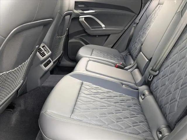 2025 Audi SQ5 Premium Plus TFSI quattro S tronic