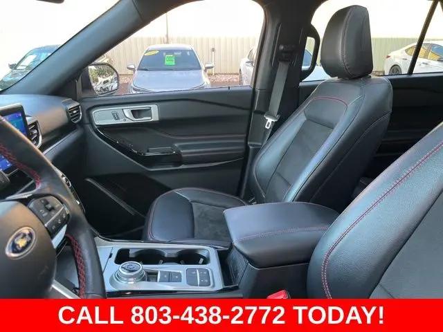 2023 Ford Explorer ST-Line