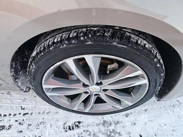 2024 Chevrolet Malibu FWD 2LT