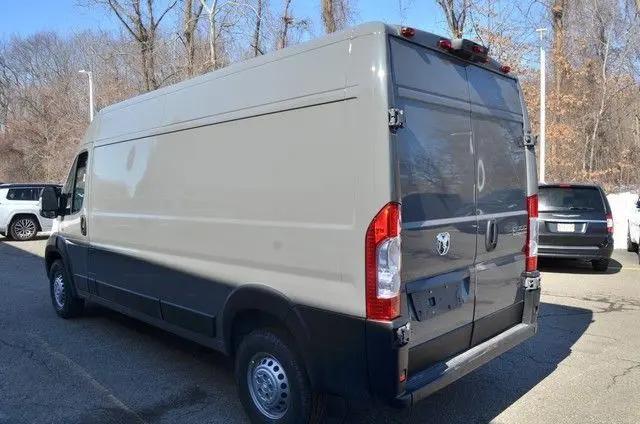 2026 Ram ProMaster 2500 Cargo Van Tradesman High Roof 159" WB w/Pass Seat