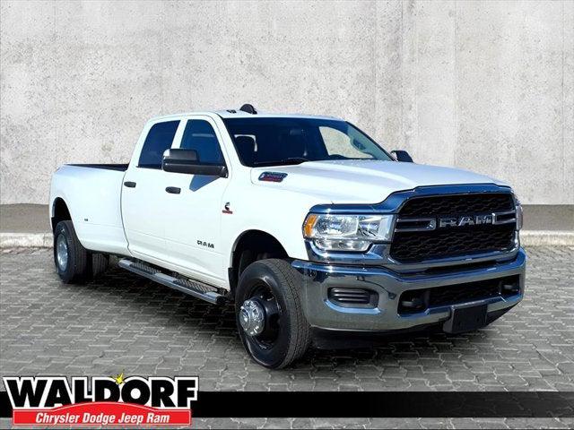 2019 RAM 3500 Tradesman Crew Cab 4x4 8 Box 2019 RAM 3500 Tradesman Crew Cab 4x4 8 Box