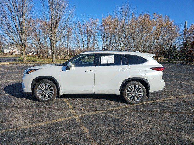 2023 Toyota Highlander Platinum 2023 Toyota Highlander Platinum