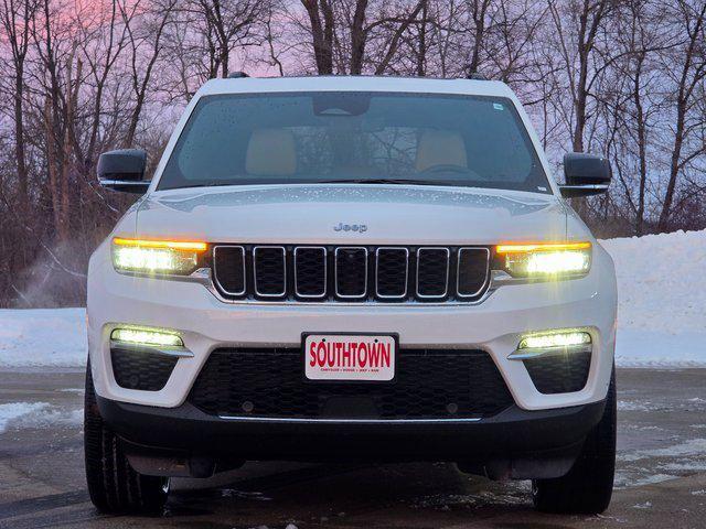 2023 Jeep Grand Cherokee Limited 4x4 2023 Jeep Grand Cherokee Limited 4x4