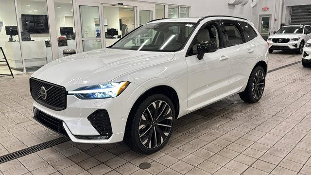 2026 Volvo XC60 B5 Ultra