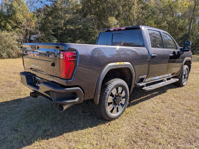 2025 GMC Sierra 2500HD 4WD Crew Cab Standard Bed Denali