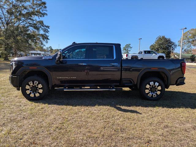 2025 GMC Sierra 2500HD 4WD Crew Cab Standard Bed Denali