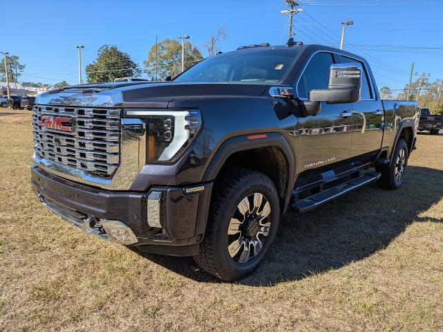 2025 GMC Sierra 2500HD 4WD Crew Cab Standard Bed Denali
