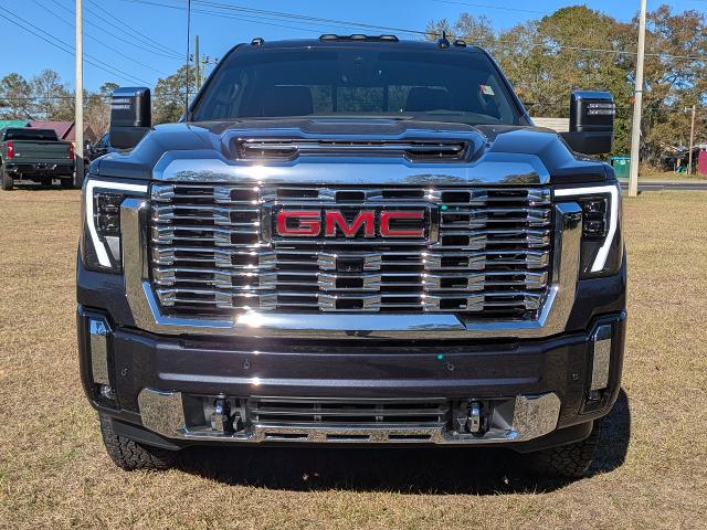 2025 GMC Sierra 2500HD 4WD Crew Cab Standard Bed Denali