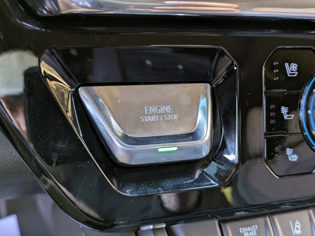 2025 GMC Sierra 2500HD 4WD Crew Cab Standard Bed Denali