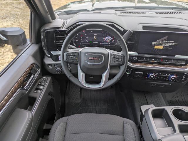 2025 GMC Sierra 2500HD 4WD Crew Cab Standard Bed SLE