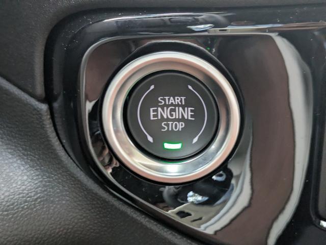 2025 GMC Sierra 2500HD 4WD Crew Cab Standard Bed SLE