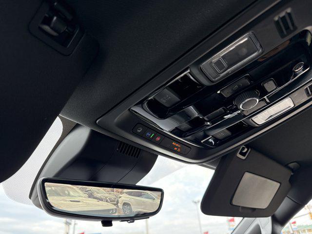 2026 Chevrolet Tahoe 4WD Premier