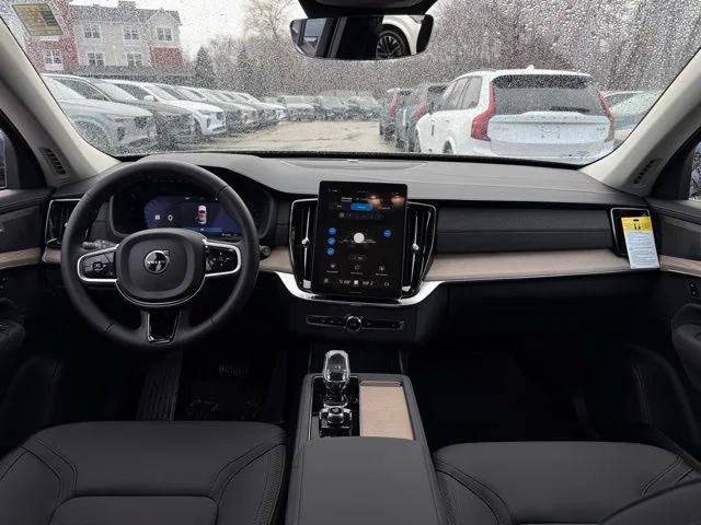 2026 Volvo XC90 B6 Plus 7-Seater