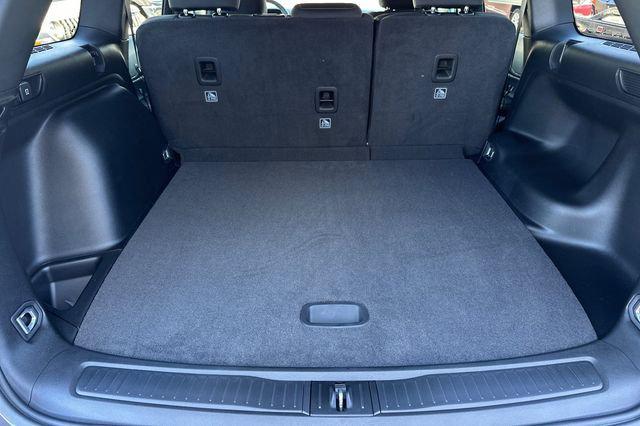 2025 Jeep Grand Cherokee Laredo X 4x2