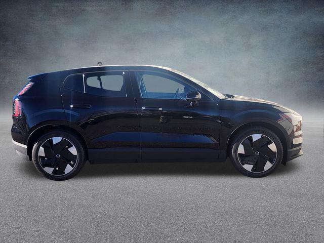 2025 Volvo EX30 Plus Twin Motor Performance, Fully electric