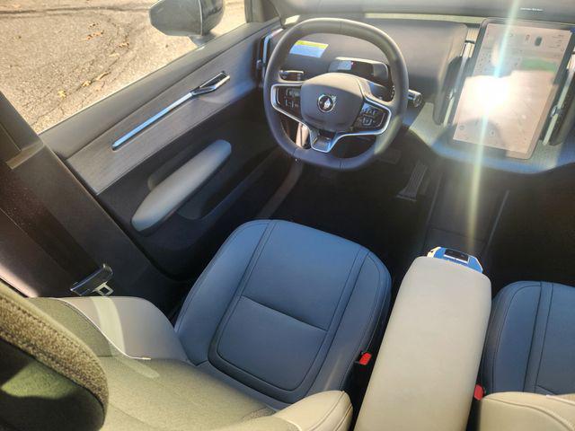 2025 Volvo EX30 Plus Twin Motor Performance, Fully electric
