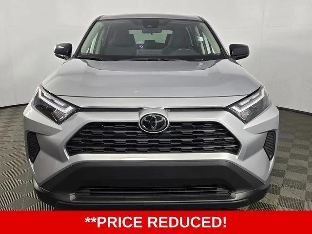 2025 Toyota RAV4 LE 2025 Toyota RAV4 LE