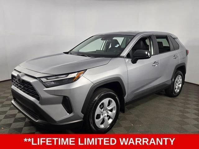 2025 Toyota RAV4 LE 2025 Toyota RAV4 LE
