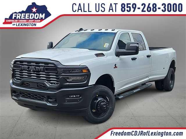 2026 RAM Ram 3500 RAM 3500 TRADESMAN CREW CAB 4X4 8 BOX