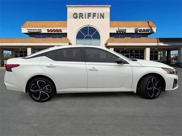 2024 Nissan Altima SR Intelligent AWD