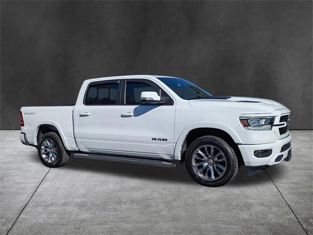 2020 RAM 1500 Laramie Crew Cab 4x4 57 Box